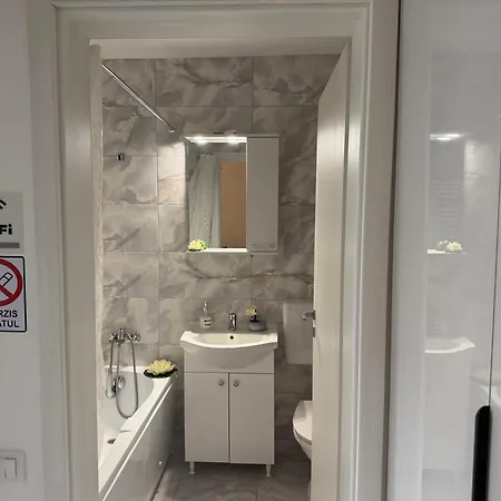 91 Free Parking Apartman